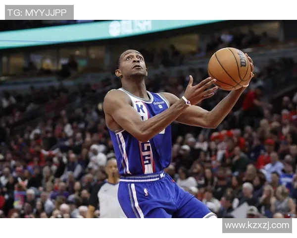 福克斯谈科内特：他对我们球队帮助巨大 甚至还能充当进攻组织者