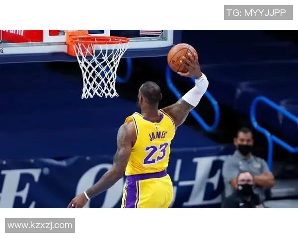 美记列额度已超一半的双向球员：小内姆哈德剩22场 C·乐福剩23场