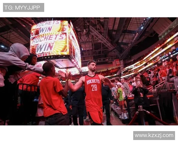 内线轮换吃紧！火箭战太阳最新伤情：申京缺阵 亚当斯出战成疑